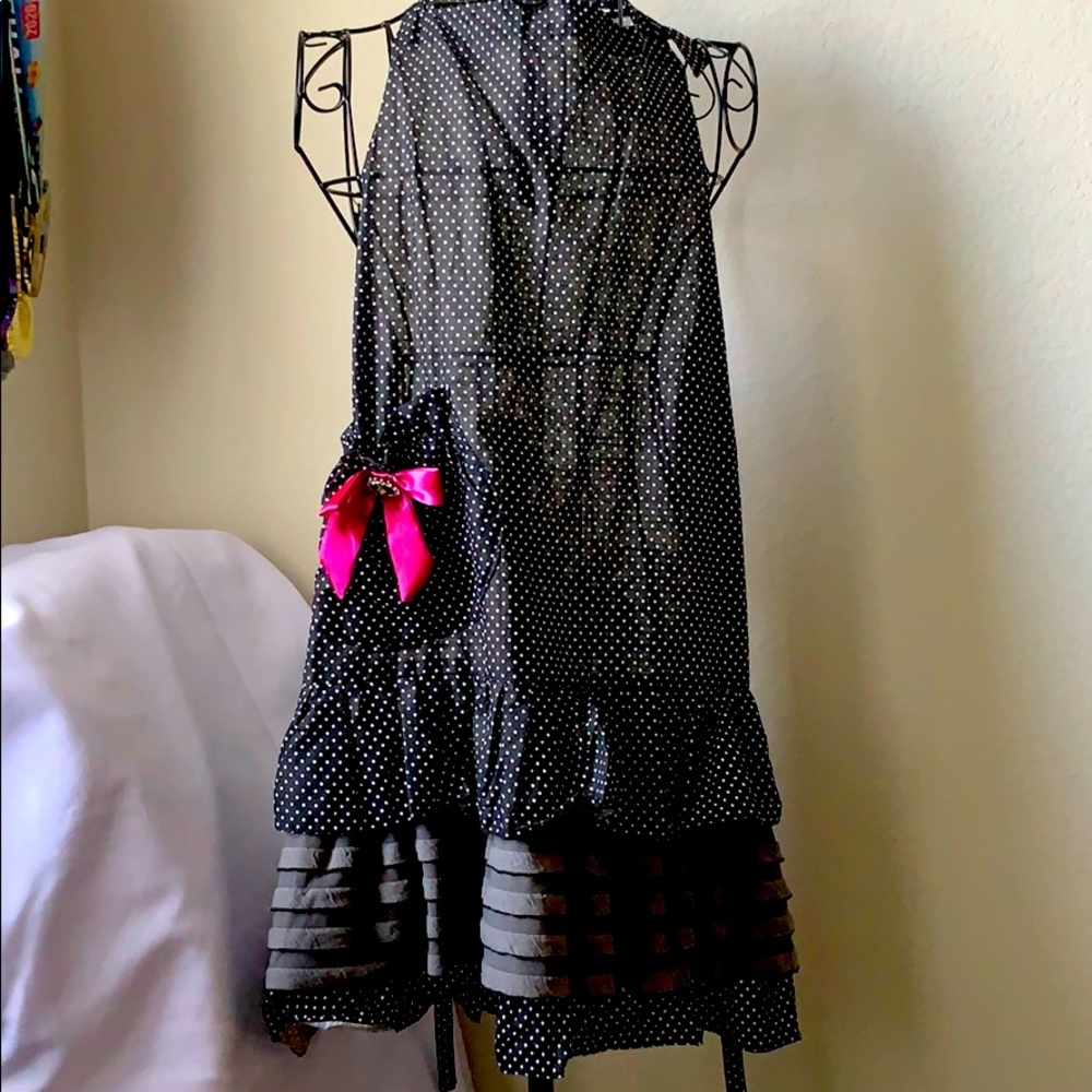 Polka dot apron